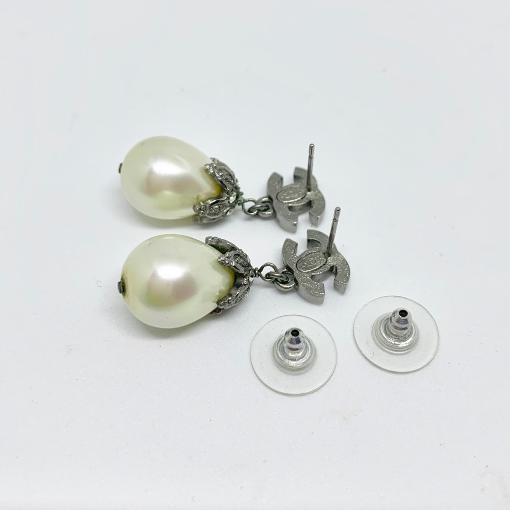 CHANEL Le Duc Gunmetal Rhinestone Large Pearls - Picture 7 of 8